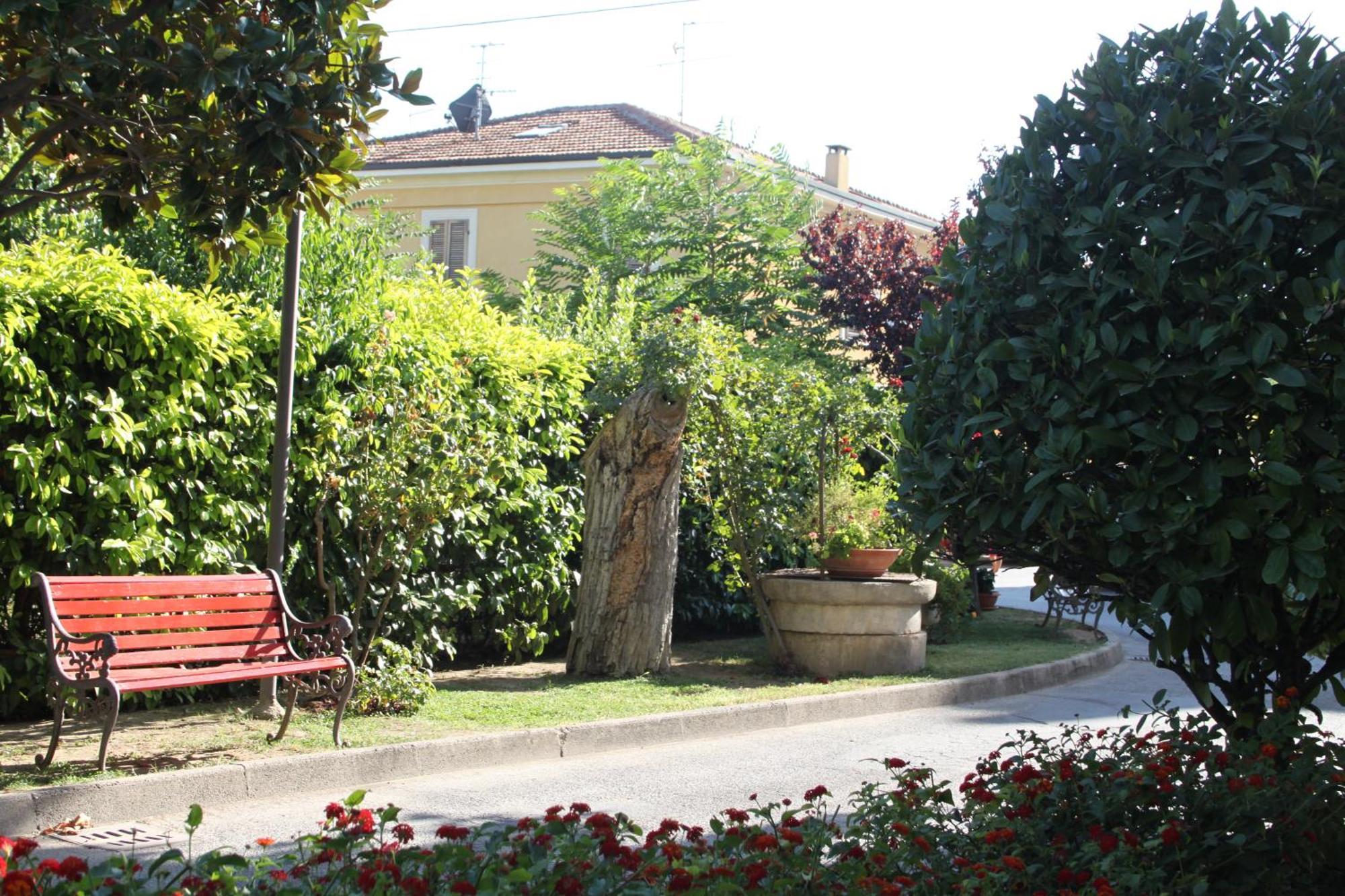 Hotel Girasole Civitanova Marche Eksteriør billede